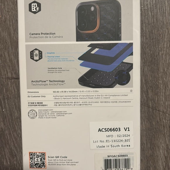 iPhone 15 case - Picture 2 of 3